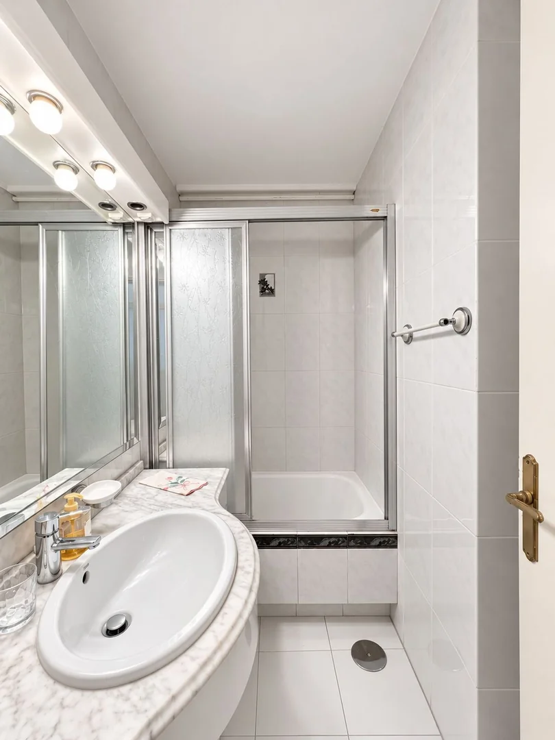 Piso en Calle de la Reina Mercedes, 17, Cuatro Caminos - Foto 18