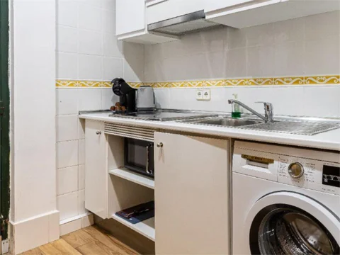 Piso en  Calle de Manuel Fernández y González 7 - Foto 18