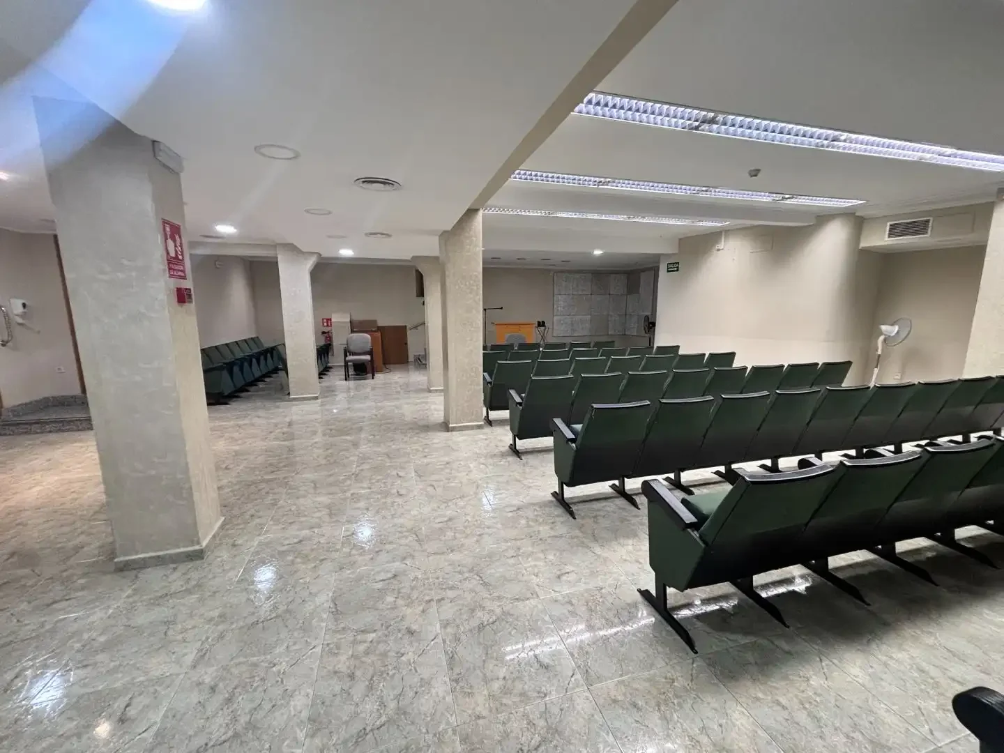 Local comercial en  Carrer de Campreciós 32 - Foto 5