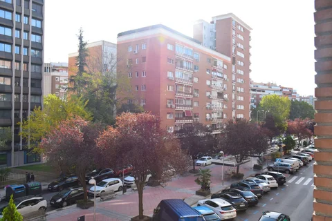 Piso en calle de Mauricio Legendre, 15 - Foto 2