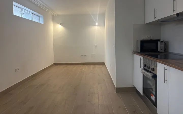 Local en Calle de Achuri, 20, Pueblo Nuevo - Foto 1