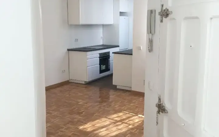 Piso en  Calle de Martín Martínez 6 - Foto 4