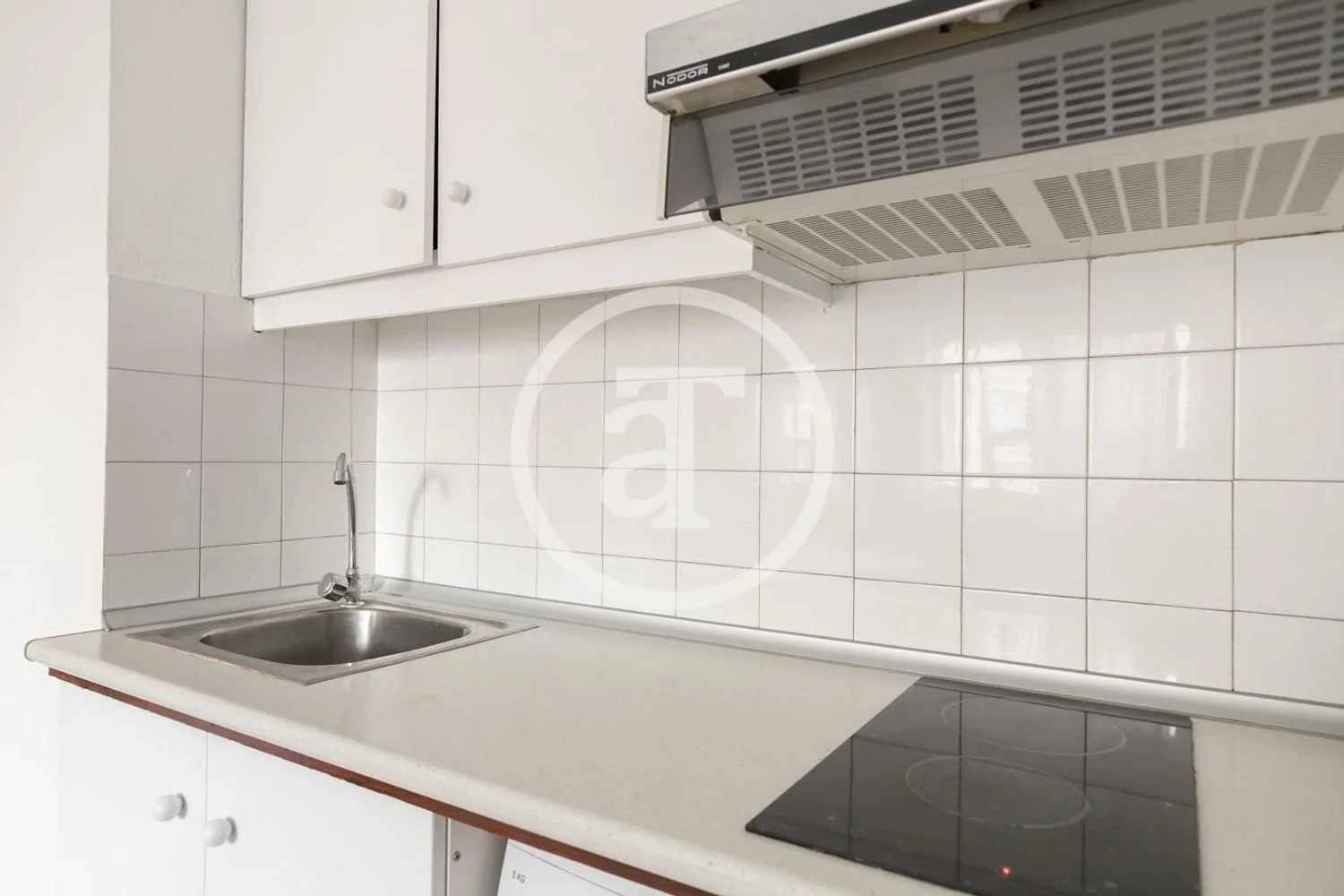 Estudio en Calle de Berlín, Les Corts - Foto 10