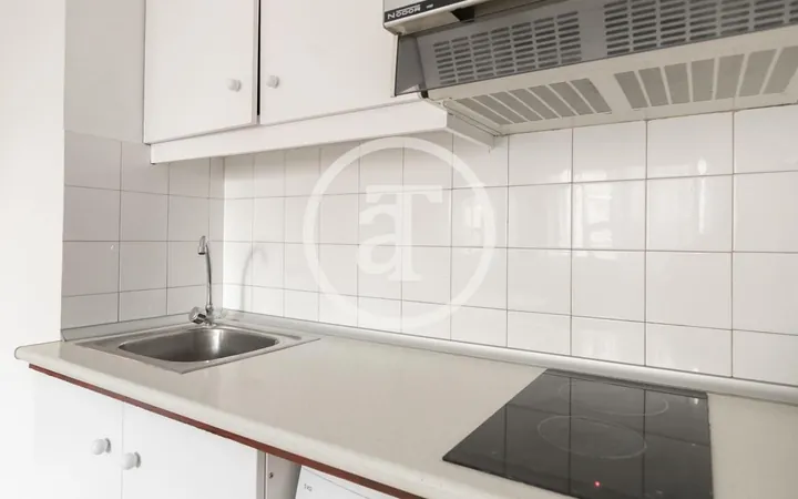Estudio en Calle de Berlín, Les Corts - Foto 10