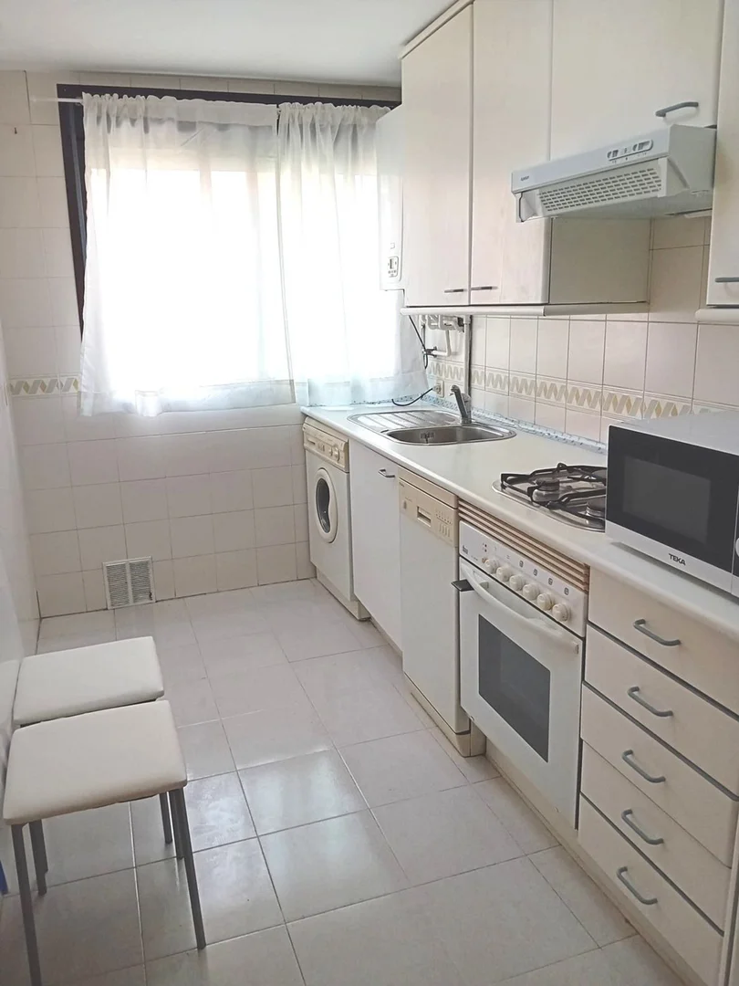 Piso en calle de la Bahía de Algeciras, 1 - Foto 6