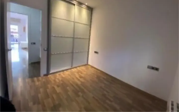 Piso en  Carrer de Déu i Mata 142 - Foto 16