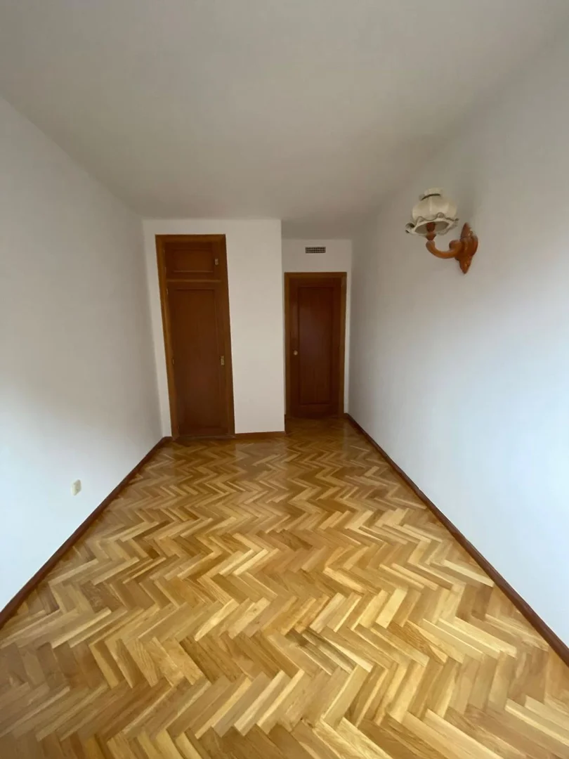 Piso en avenida de Pío XII, 97 Bis - Foto 5