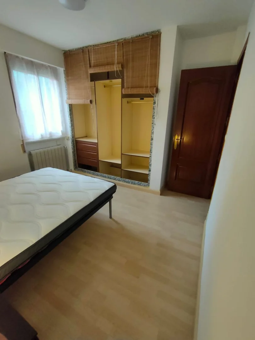 Piso en Calle Arechavaleta, 46 sn, Los Ángeles - Foto 2