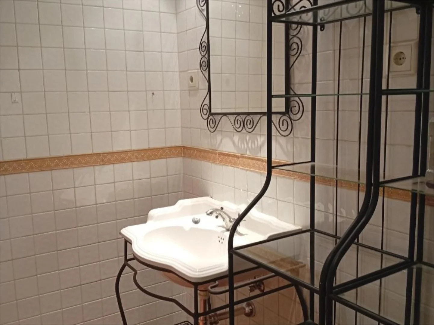 Piso en  Avenida del General Perón 32 - Foto 19