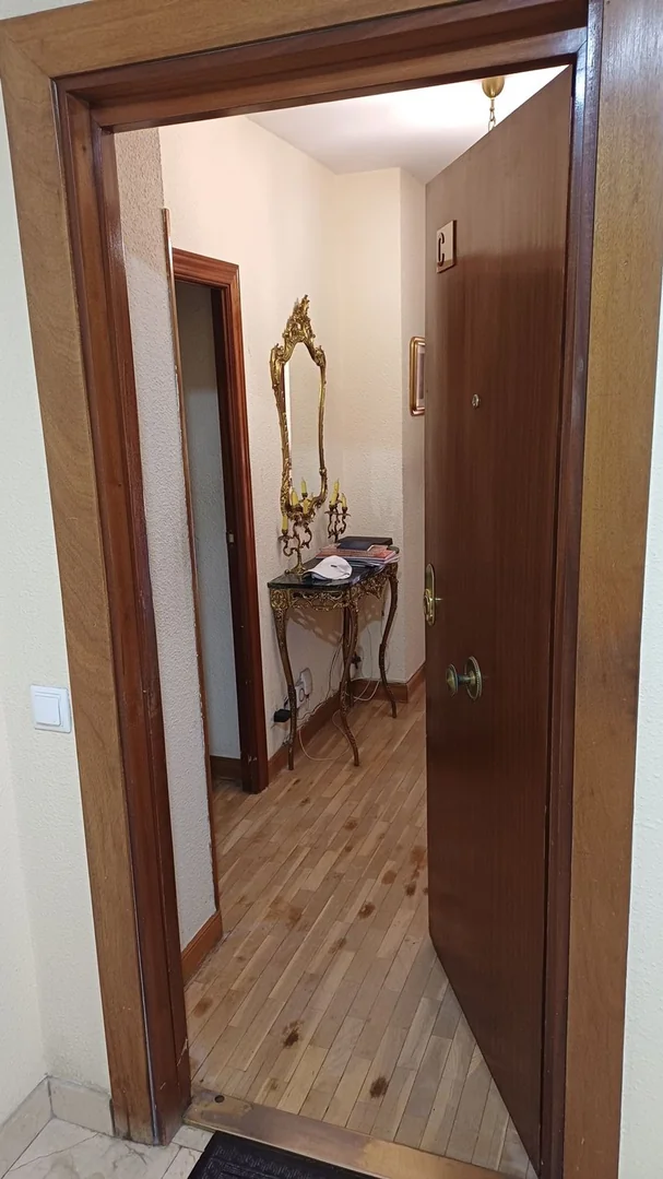 Piso en Calle de Fermín Caballero, 32, La Paz - Foto 2