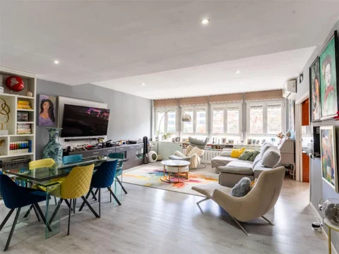 Piso en  Calle de Raimundo Fernández Villaverde 49 - Foto 4