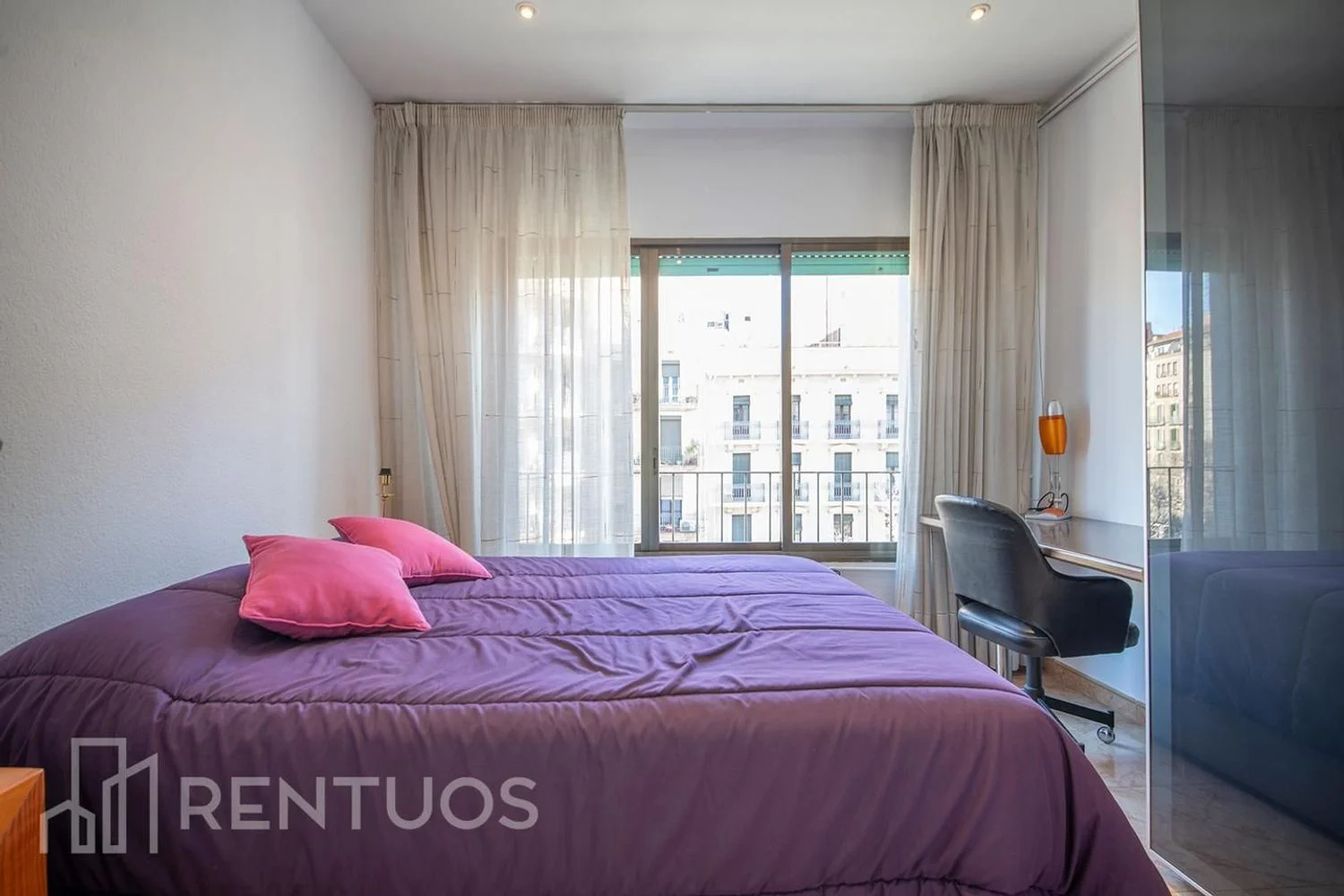 Piso en calle del Comte d'Urgell - Foto 10