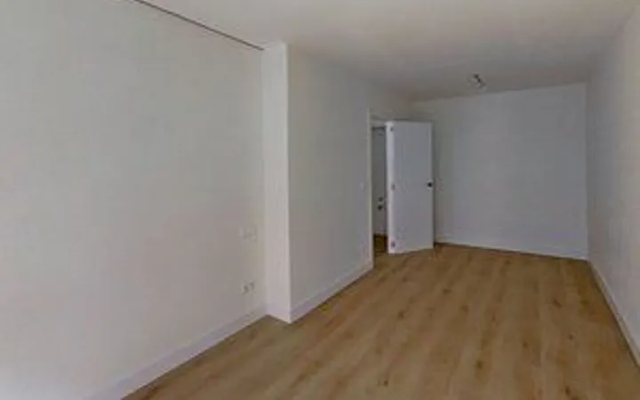 Piso en Calle de Marcenado - Foto 19