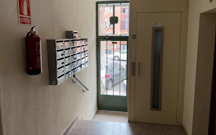 Piso en Calle de Gómez de Avellaneda, Pueblo Nuevo - Foto 2