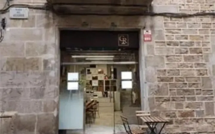 Local comercial en  Carrer del Cometa 4 - Foto 5