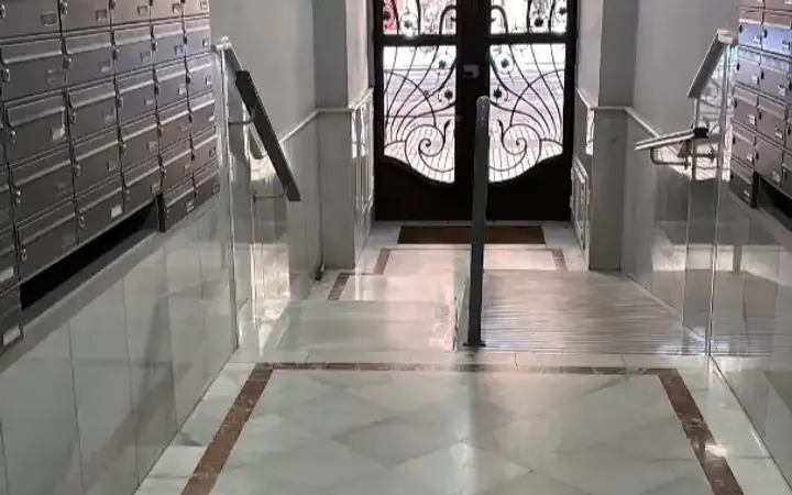 Piso en  Calle del Conde de Peñalver 18 - Foto 1