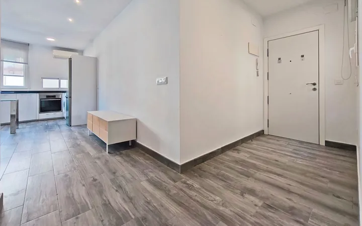 Piso en Calle de Víctor Andrés Belaunde - Foto 2