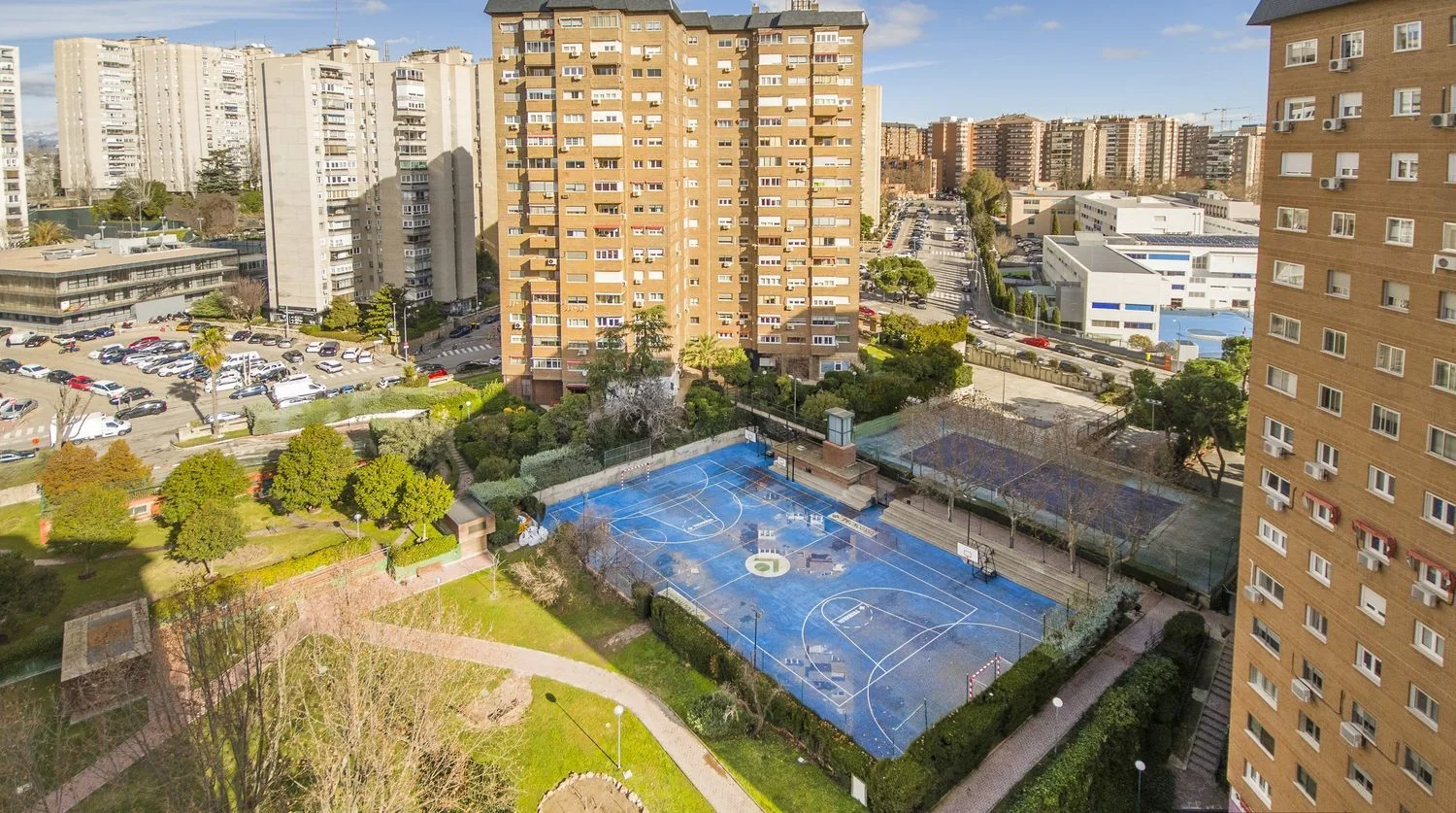 Piso en Calle de Fermín Caballero, 61 D, Pilar - Foto 2