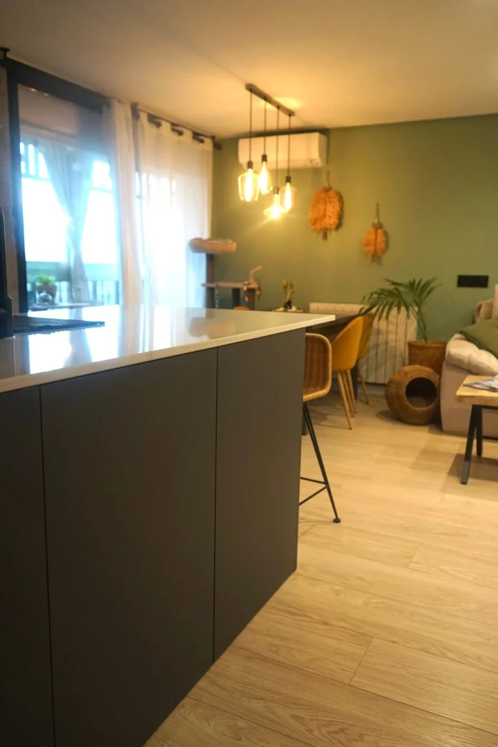 Piso en avenida de Pablo Neruda, 33 - Foto 2