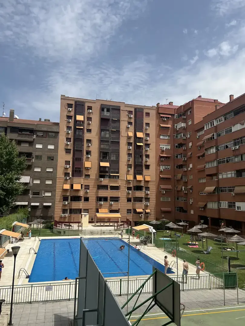 Piso en  Calle del Golfo de Salónica 39 - Foto 6