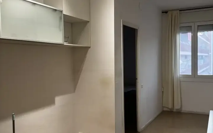 Piso en  Gran Via de les Corts Catalanes 275 - Foto 4
