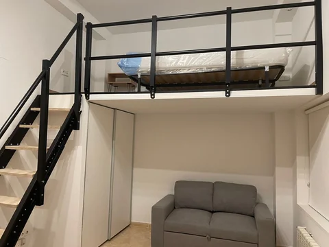 Estudio en calle de Torrelaguna, 106 - Foto 1