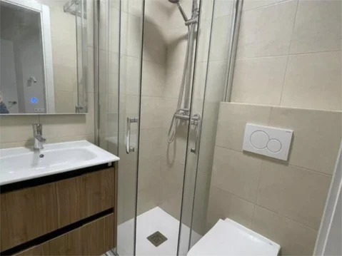 Piso en  Carrer de la Mare de Déu de Port 281 - Foto 14