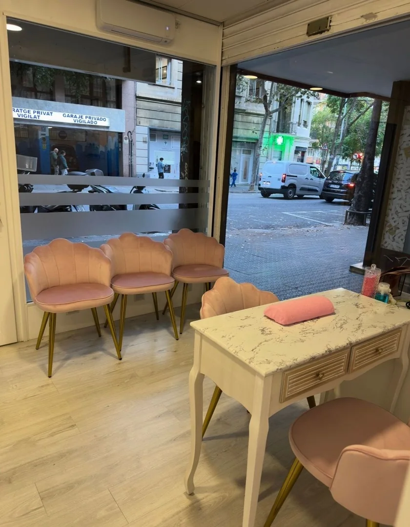 Local en Centro estético en Calle de Nàpols, 213, La Dreta de l'Eixample - Foto 5