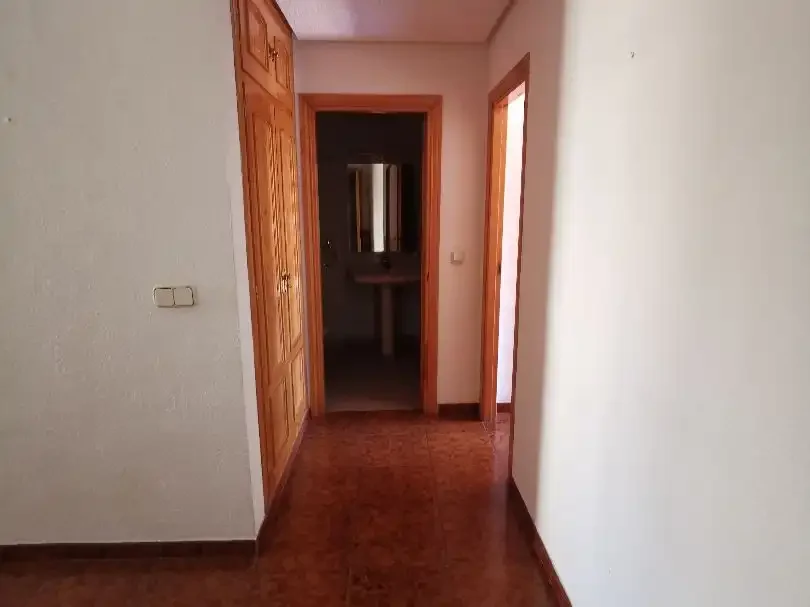 Piso en  Calle de Coslada 18 - Foto 5