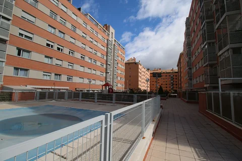 Piso en calle Obanos, 6 - Foto 2