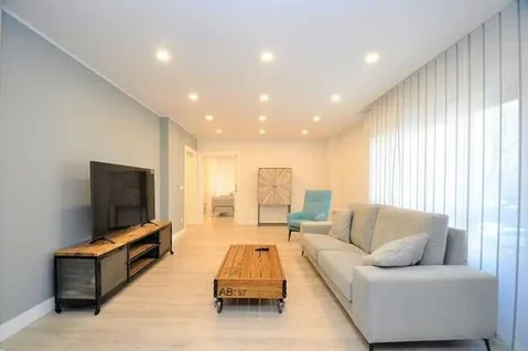 Piso en calle de la Infanta Mercedes, 79 - Foto 10