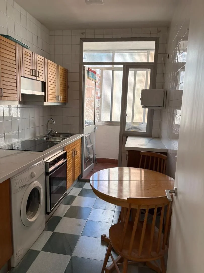 Piso en  Calle de Embajadores 100 - Foto 8