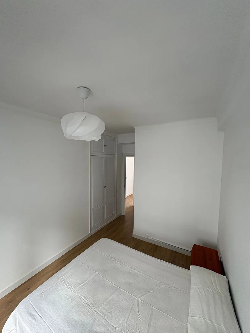 Piso en calle de la Infanta Mercedes, 42 - Foto 12