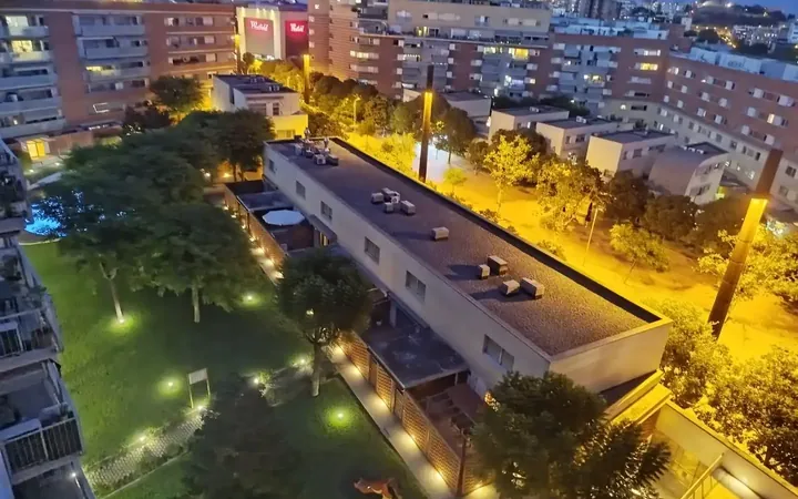 Dúplex en  Carrer de Ferran Junoy 2 - Foto 1