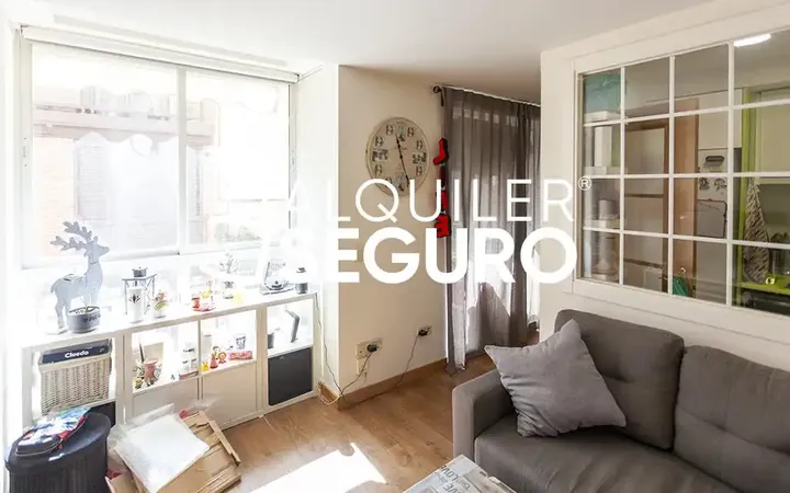 Piso en  de Rosa Menéndez - Foto 1