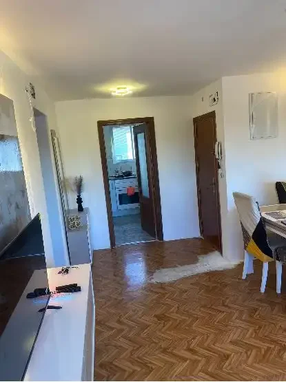 Piso en  Calle de Hinojosa del Duque 26 - Foto 2