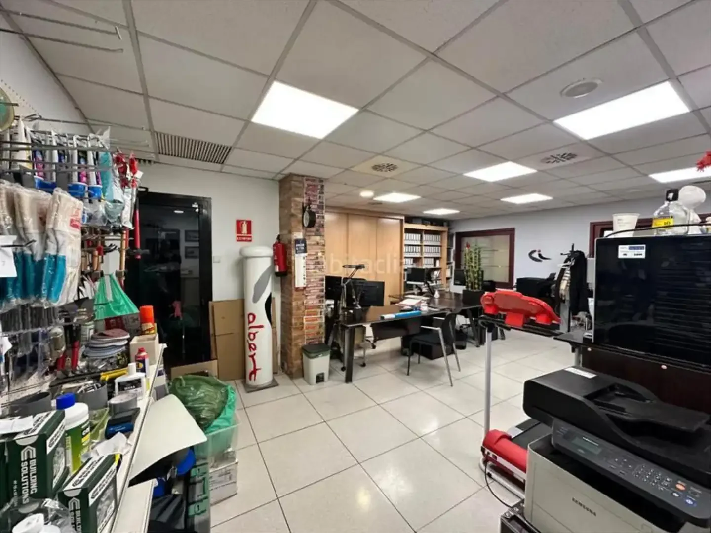 Local comercial en  Carrer C 3 - Foto 14