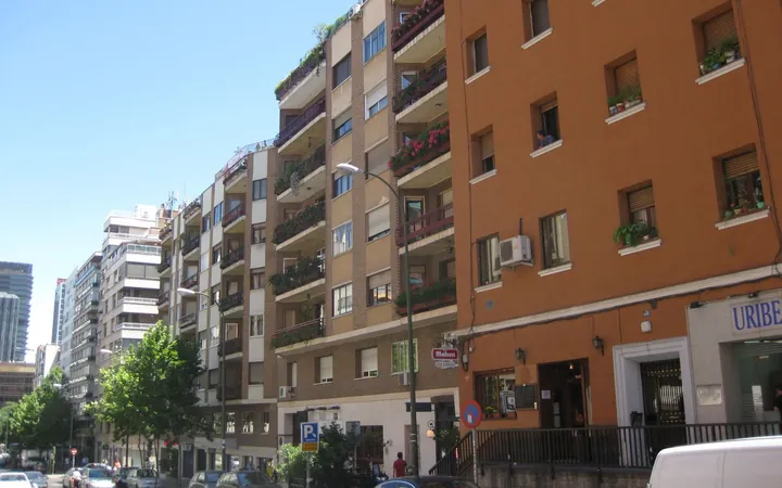 Piso en Calle de Hernani, 58, Cuatro Caminos - Foto 1