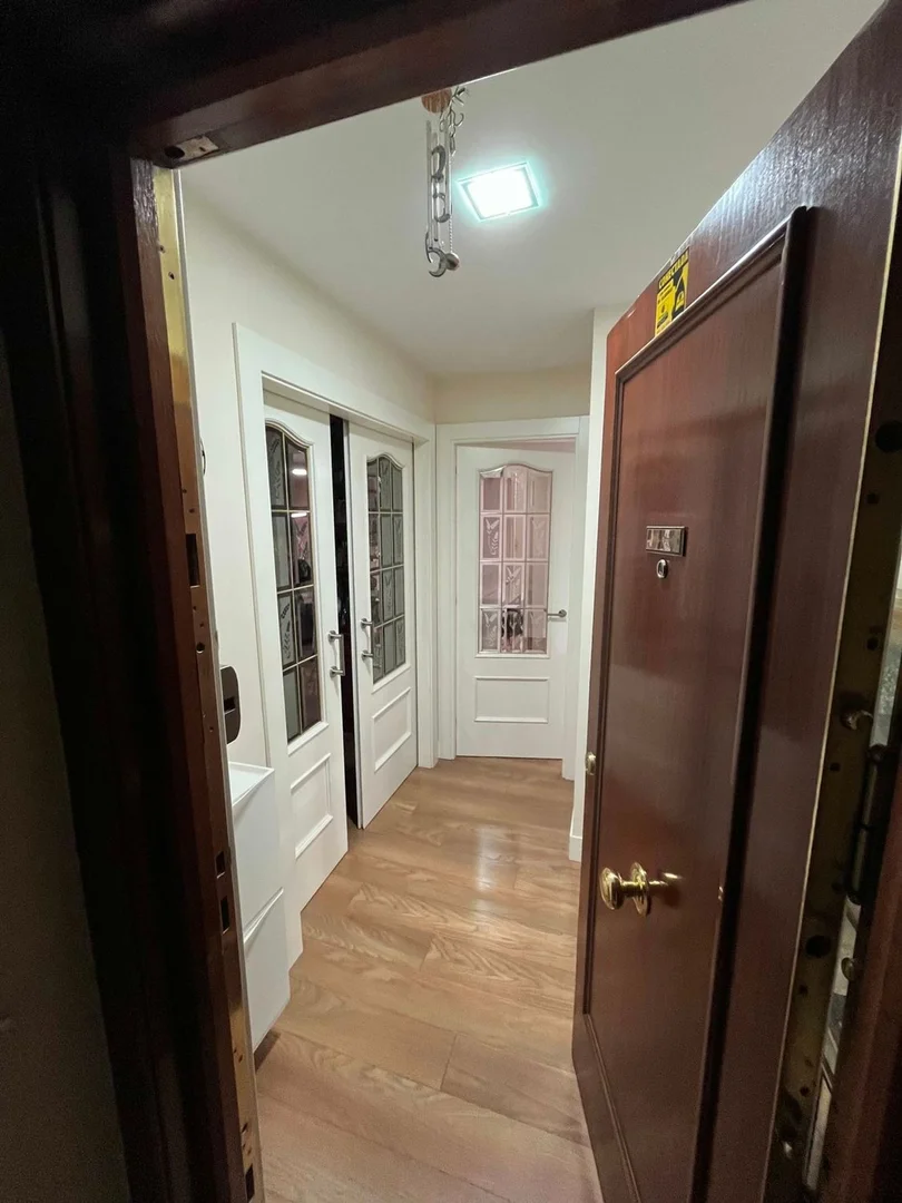 Piso en calle de José Bergamín, 2 - Foto 1