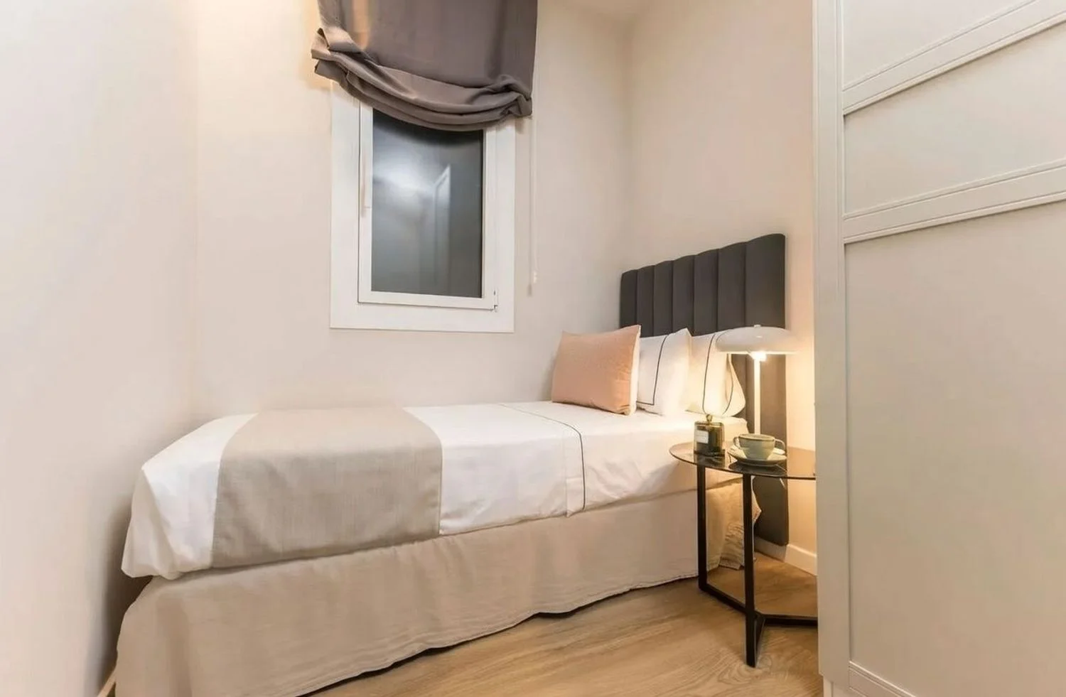 Piso en avenida de Gaudí, 74 - Foto 3