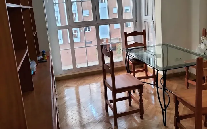 Piso en Avenida de la Peseta, 96, Pau de Carabanchel - Foto 1
