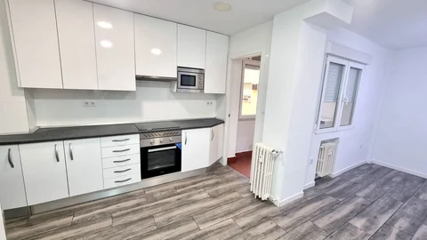 Piso en calle de Biarritz, 3 - Foto 7