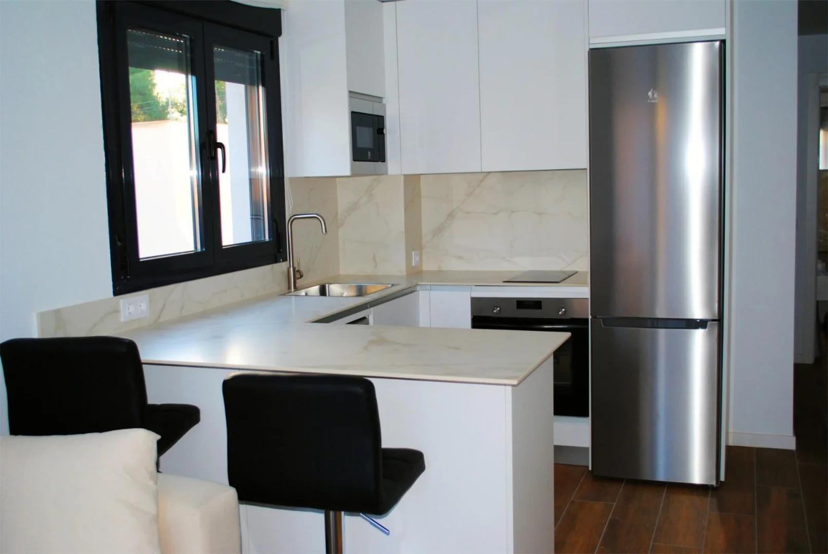 Piso en  Calle de los Pirineos 49 - Foto 2