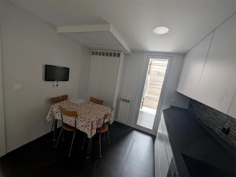 Piso en  Calle Alegría de Oria 43 - Foto 4