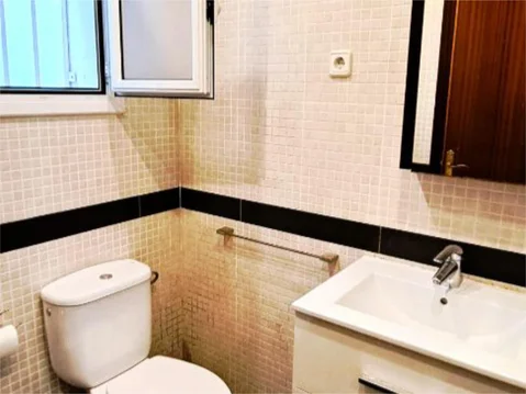 Piso en  Carrer Mare de Déu de les Neus 72 - Foto 11