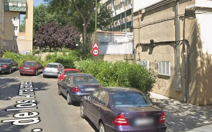 Chalet pareado en Calle de los Arrayanes, 1104, Aluche - Foto 1