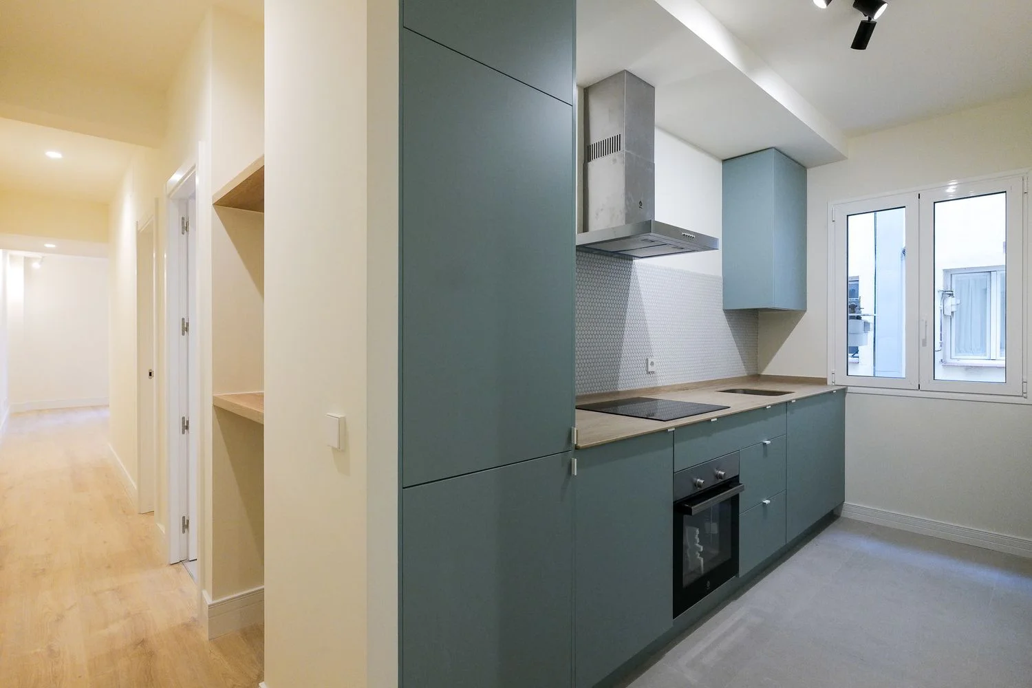 Piso en calle de Blasco de Garay - Foto 2