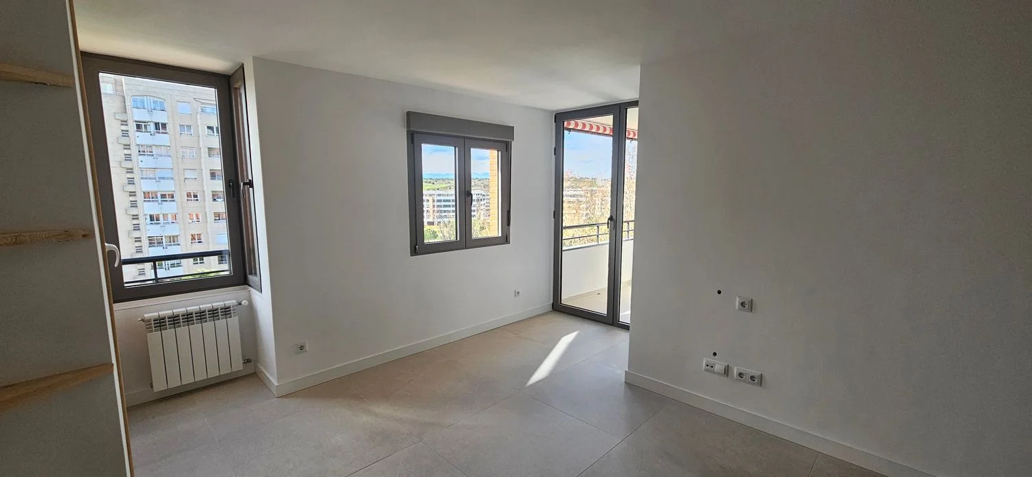 Piso en calle de Rosalía de Castro, 75 - Foto 3