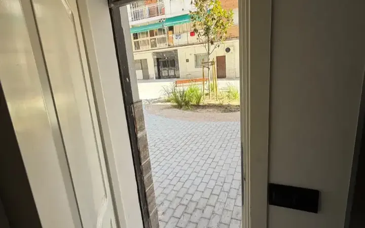 Piso en  Calle de San Claudio 33 - Foto 7