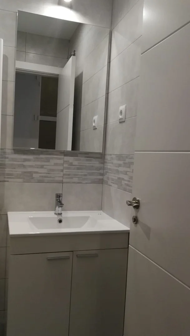 Estudio en plaza de Carlos Cambronero, 5 - Foto 12